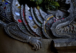 temple dragon