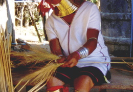 Karenni (long neck) village women