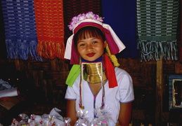 Karenni (long neck) village women