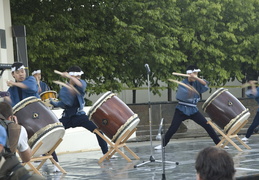 Japanese Taiko drummers