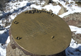 Summit marker