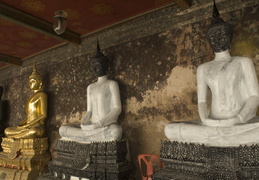 Buddha statues