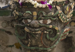 Wat Arun statues and details