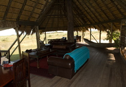 Selinda Camp Lodge