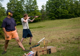 Jasper takes aim