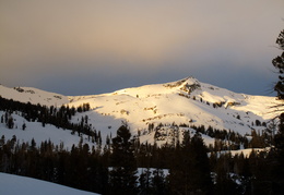 low clouds promise a change in the weather