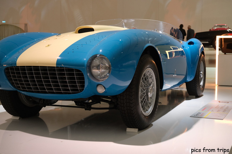 2022d08r745.jpg