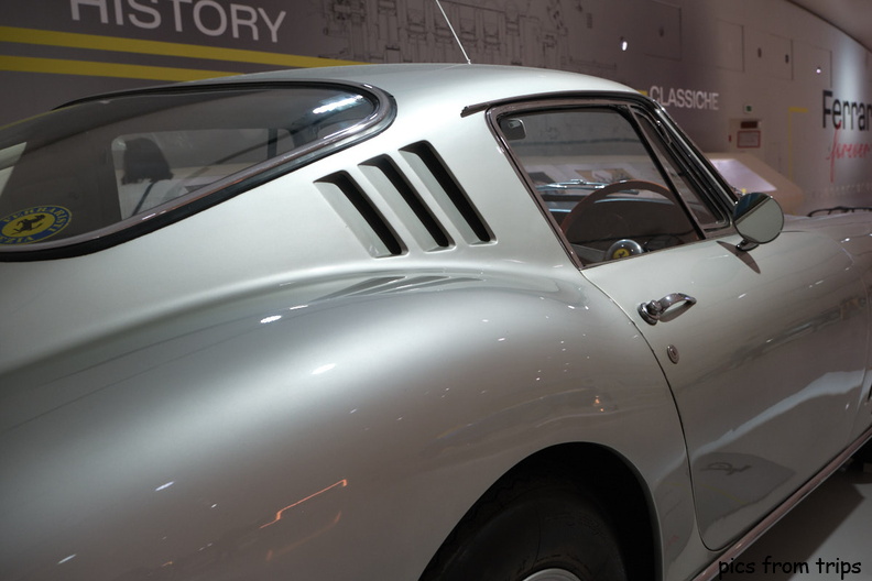 2022d08r761.jpg