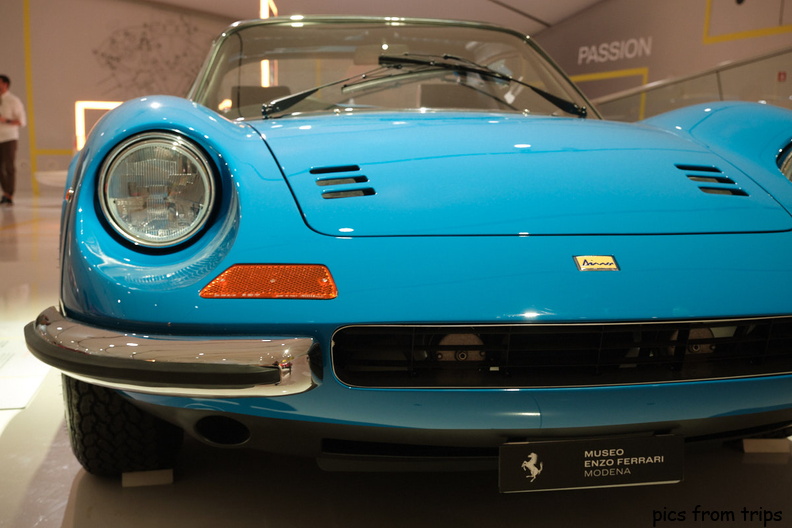 2022d08r785.jpg