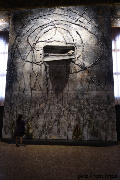 2022d08r519.jpg