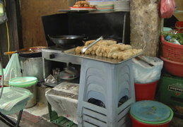 street kitchen, Hanoi